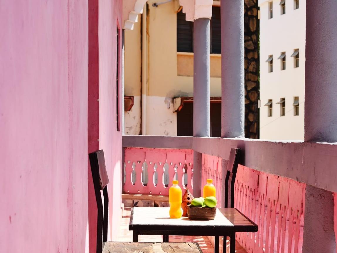 Young Safari Hotel Malindi Extérieur photo